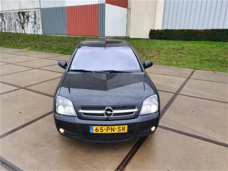 Opel Vectra GTS - 3.0 V6 CDTi - 1