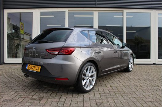 Seat Leon - 1.4 EcoTSI FR, 150 PK, AUTOMAAT, NAVIGATIE, CRUISE CONTROL, PDC V+A, STOELVERWARMING, PR - 1