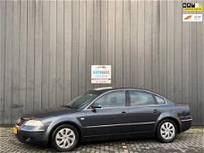 Volkswagen Passat - 1.9 TDI Highline ALLE INRUIL MOGELIJK