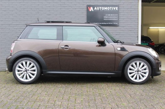 Mini Mini Cooper - 1.6 CHILI PANO XENON SPORTSTOELEN PDC 17 INCH - 1