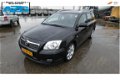 Toyota Avensis Wagon - 2.4 VVTi Executive / leer / stoelverw. / naviagtie / climate control / enz - 1 - Thumbnail