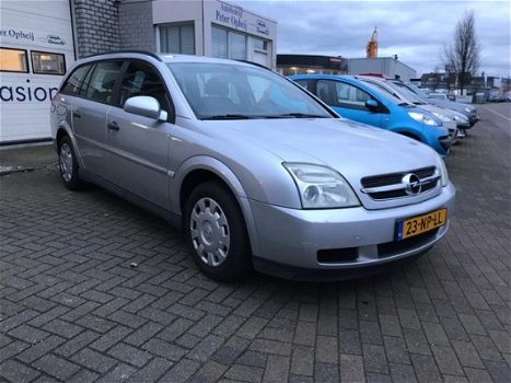 Opel Vectra - Essentia - 1