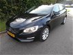 Volvo V60 - D4 Momentum - 1 - Thumbnail