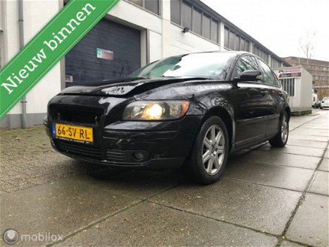 Volvo S40 - 2.0D Edition II NAVI PDC euro 4 - 1