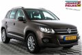 Volkswagen Tiguan - 1.4 TSI Sport&Style 1e Eigenaar PANORAMADAK | XENON | NAVI -A.S. ZONDAG OPEN - 1 - Thumbnail