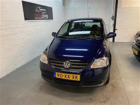 Volkswagen Fox - 1.2 Trendline NIEUWE APK//AIRCO//RIJD SCHAKELD TOP - 1