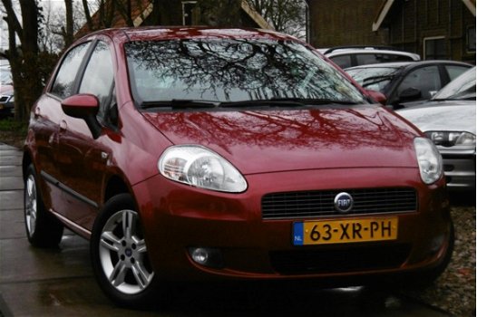 Fiat Grande Punto - 1.4 Dynamic 2007 5DRS NAP/AIRCO/APK 1-2021 - 1