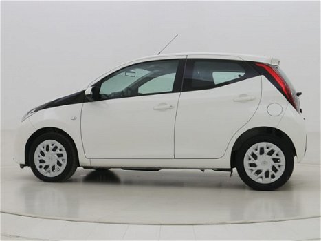 Toyota Aygo - 1.0 Vvt-I X-Play 5 Deurs - 1