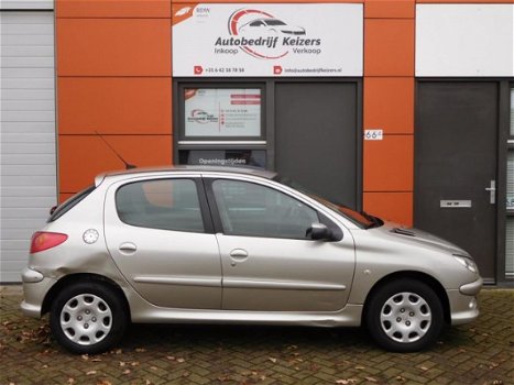 Peugeot 206 - 1.4-16V Air-line 3 APK AIRCO CLIMA CNTRL NAP - 1