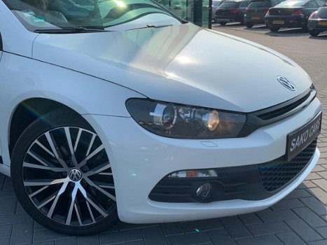 Volkswagen Scirocco - 2.0 TFSI Highline Plus 2013 Parelmoer - 1