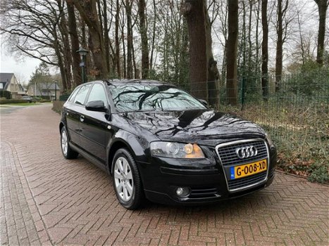 Audi A3 Sportback - 2.0 FSI Attraction Automaat Xenon Goed onderhouden - 1