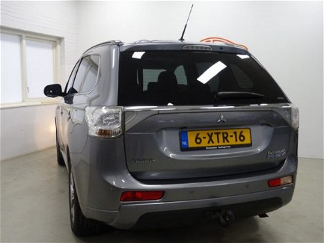 Mitsubishi Outlander - 2.0 PHEV Instyle TREKHAAK I OPENDAK I VOL LEER - 1