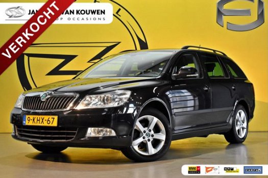 Skoda Octavia - 1.2 TSI Arctic / Navi / PDC / Clima / Stoelverw - 1