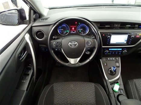 Toyota Auris Touring Sports - 1.8 Hybrid Lease+ Top 5 editie | navigatie | trekhaak | panoramadak - 1