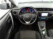 Toyota Auris Touring Sports - 1.8 Hybrid Lease+ Top 5 editie | navigatie | trekhaak | panoramadak - 1 - Thumbnail