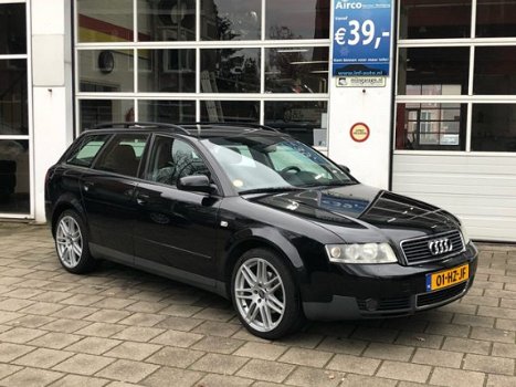 Audi A4 Avant - Aut 2.0 MT Airco Ecc 18 inch velgen - 1