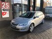 Opel Astra Sports Tourer - 1.4 Selection 6/12 M Garantie - 1 - Thumbnail