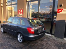 Skoda Fabia Combi - 1.2 TSI Dynamic 6/12 M Garantie