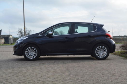 Peugeot 208 - ALLURE 1.2 PURETECH 82PK AIRCO | NAVIGATIE | PARKEERSENSOREN - 1