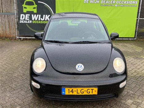 Volkswagen New Beetle - 1.6 met AIRCO NIEUWE APK 108.210 KM - 1