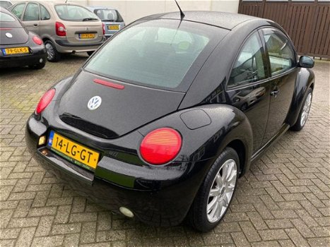 Volkswagen New Beetle - 1.6 met AIRCO NIEUWE APK 108.210 KM - 1