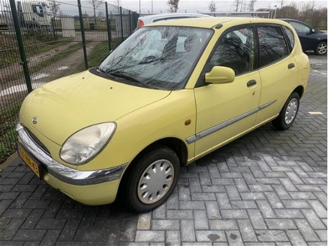 Daihatsu Sirion - 1.0-12V XTi - 1