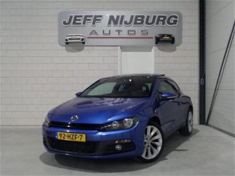 Volkswagen Scirocco - 1.4 TSI Highline Plus ORIGINEEL NL PANODAK NAVIGATIE NIEUWSTAAT - 1