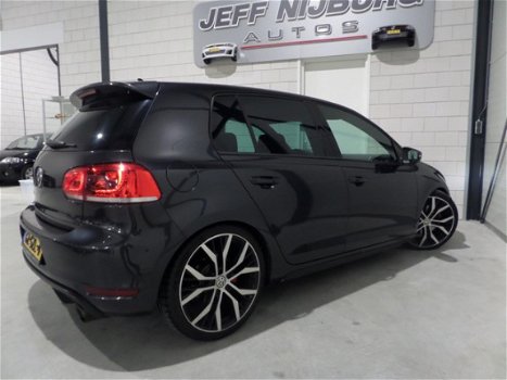 Volkswagen Golf - 2.0 GTI ORIGINEEL NL XENON LED NAVI MILLTEK NIEUWSTAAT - 1