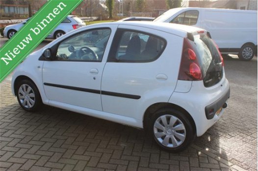 Peugeot 107 - 1.0 Active/Airco/5drs/CV - 1