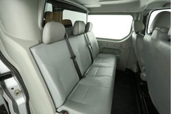 Opel Vivaro - 2.0 CDTI L2H1 Dubbele Cabine Airco PDC 6 Persoons Metallic Elektrpakket Trekhaak