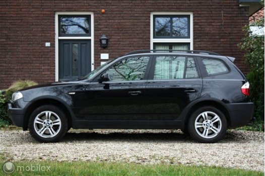 BMW X3 - 3.0d Executive - 1