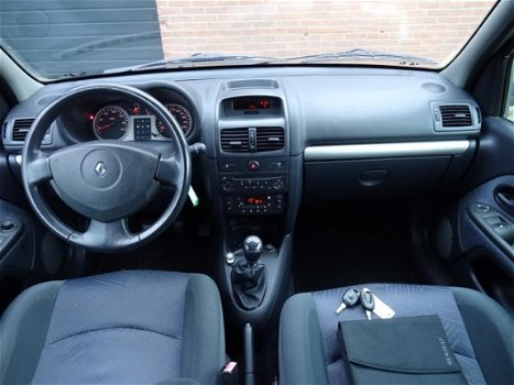 Renault Clio - 1.6 16V Dynamique - 1