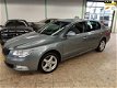 Skoda Superb - 1.8 TSI Comfort Automaat (DSG) - 1 - Thumbnail