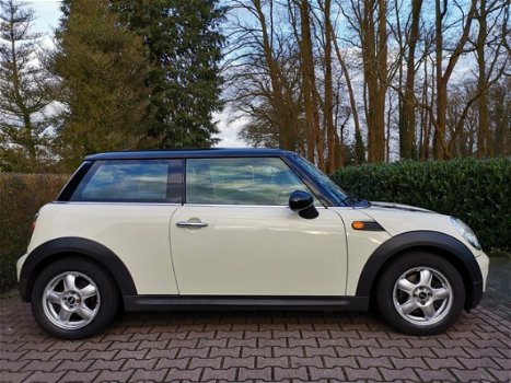 Mini Mini Cooper - 1.6 Pepper | Nieuwstaat | Volledige historie aanwezig - 1