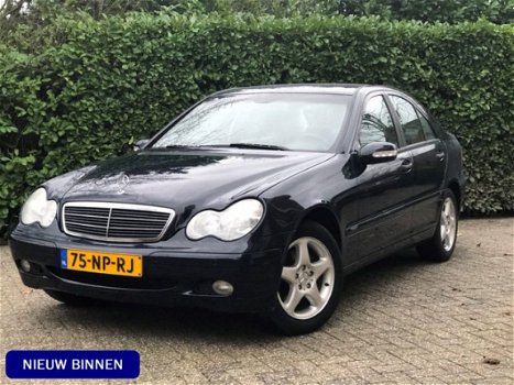 Mercedes-Benz C-klasse - 180 Kompr. Classic |Youngtimer| CLIMA | PDC | Cruise | Nette auto - 1