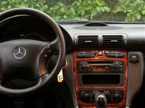 Mercedes-Benz C-klasse - 180 Kompr. Classic |Youngtimer| CLIMA | PDC | Cruise | Nette auto - 1