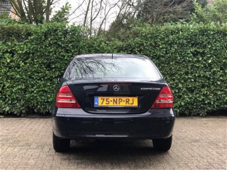 Mercedes-Benz C-klasse - 180 Kompr. Classic |Youngtimer| CLIMA | PDC | Cruise | Nette auto - 1