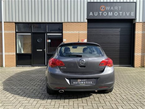 Opel Astra - 1.4 Turbo Edition - 1