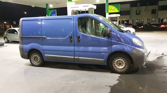 Opel vivaro uit 2004 - 1