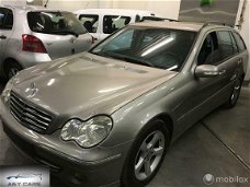 Mercedes-Benz C200 CDI Avantgarde Facelift