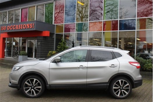 Nissan Qashqai - 1.5 dCi Tekna / PANODAK / LEDER / NAVI / CRUISE CTR. / CAMERA / PDC / TREKHAAK - 1