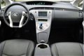 Toyota Prius - 1.8 Dynamic HYBRID // LEER NAVI CAMERA CRUISE CLIMA 2xPDC - 1 - Thumbnail