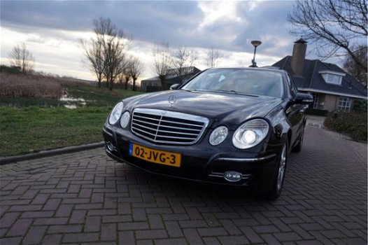 Mercedes-Benz E-klasse - 200 CDI AVANTGARDE AUTOMAAT NL AUTO PERF.STAAT XENON 1/2 LEDER NAVI CRUISE - 1