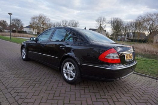 Mercedes-Benz E-klasse - 200 CDI AVANTGARDE AUTOMAAT NL AUTO PERF.STAAT XENON 1/2 LEDER NAVI CRUISE - 1