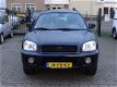 Hyundai Santa Fe - 2.4i 16V Country 4WD leder NAP - 1 - Thumbnail