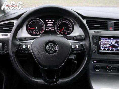 Volkswagen Golf - 1.6 TDi BlueMotion PDC v+a Navigatie - 1