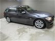 BMW 3-serie Touring - 330d High Executive, parkersensoren, clima, automaat - 1 - Thumbnail