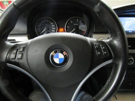BMW 3-serie Touring - 330d High Executive, parkersensoren, clima, automaat - 1