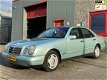 Mercedes-Benz E-klasse - 220 D Avantgarde - 1 - Thumbnail