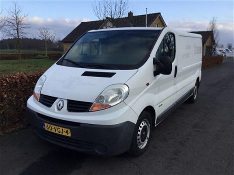 Renault Trafic - 2.0 dCi 115 PK L2H1 169578 KM BJ 2007 - 1